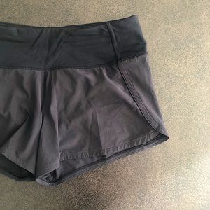 Lululemon Speed Up Short 2.5 inch